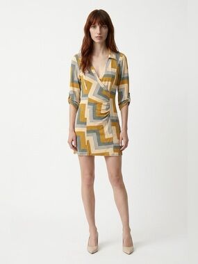 ✌️4 for $20✌️ Colori ruched tunic/short dress 90s